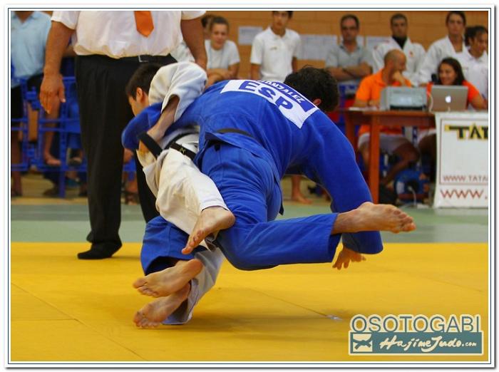 JCMB2011 90021
